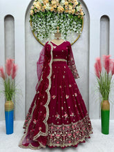 Load image into Gallery viewer, Wedding Wear Embroidered Georgette Semi Stitch Lehenga Choli
